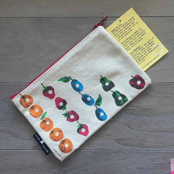 NWT The Very Hungry Caterpillar Canvas Pouch + 6 yummy skincare/haircare samples - Picture 5 of 7